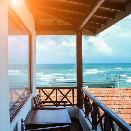 Cozy Sea View Inn Hikkaduwa Exterior photo